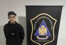 Motociclista de 19 años atropelló a una jubilada, escapó y fue detenido