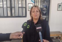 Leticia Romero impulsa un paseo municipal de artesanos en la Plaza 25 de Mayo