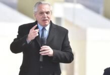 Alberto Fernández cuestionó a Milei por Malvinas y pidió investigar la compra de los F-16