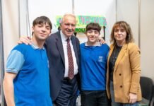 100 equipos participaron de la Feria de Ciencias y 17 proyectos avanzaron a la instancia nacional