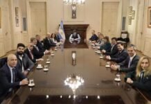 Malvinas y economía: los ejes de la reunión de Gabinete de Milei