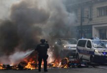 Protestas en Francia: barricadas, enfrentamientos y decenas de detenidos