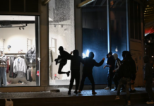 El gobierno francés anunció toques de queda ante las violentas protestas y saqueos en París
