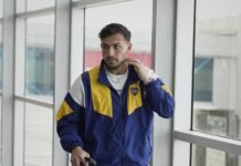 Boca llegó a Córdoba y fue recibido por una multitud de hinchas